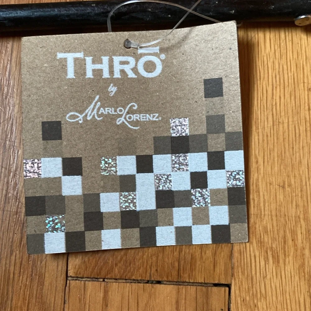 NWT Thro Marlo Lorenz Black wooden Slacks Hanger